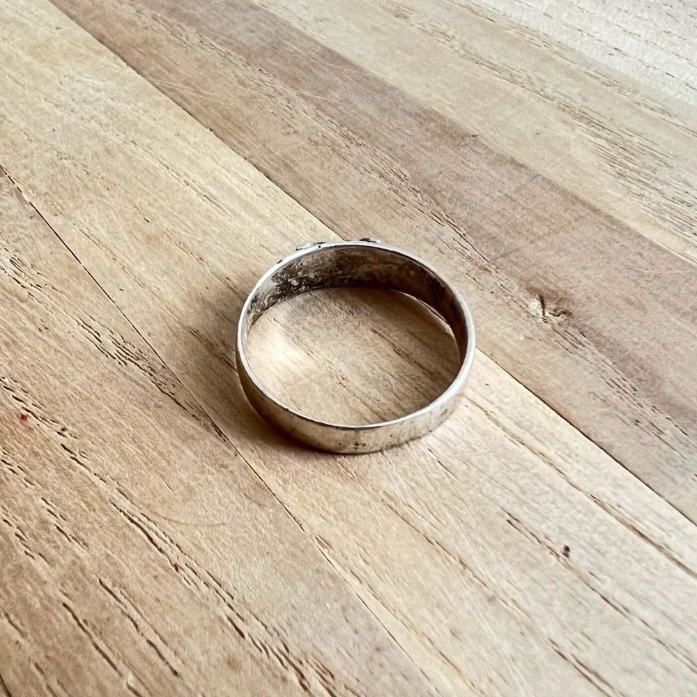 Vintage 925 Sterling silver butterfly band ring size 6.5 - Picture 6 of 10